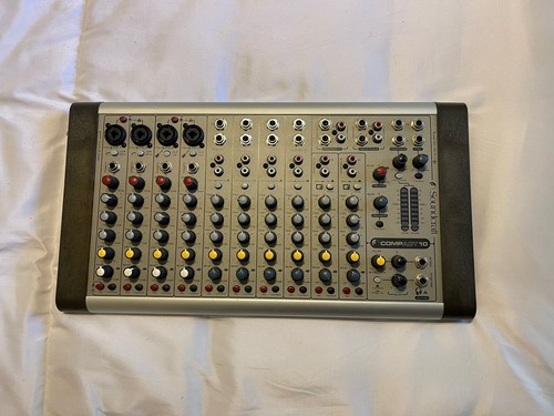 Soundcraft compact analog - compact,