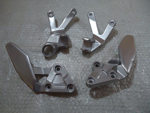 Yamaha fzr1000ru footrest - fzr1000ru,