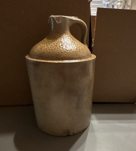 Stoneware half gallon - gallon, whiskey