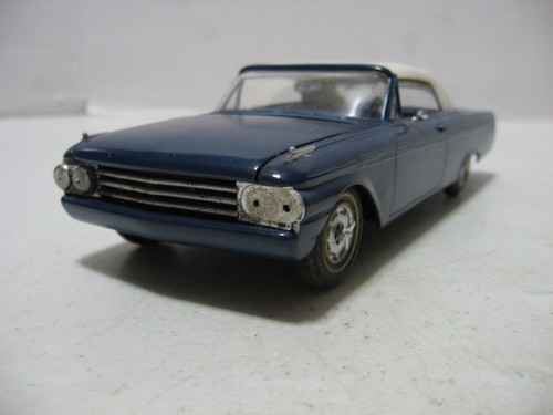 Amt blue 1962 ford galaxie - amt,