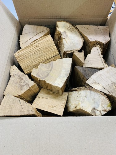 Smoking chunks bbq grilling - chunks,