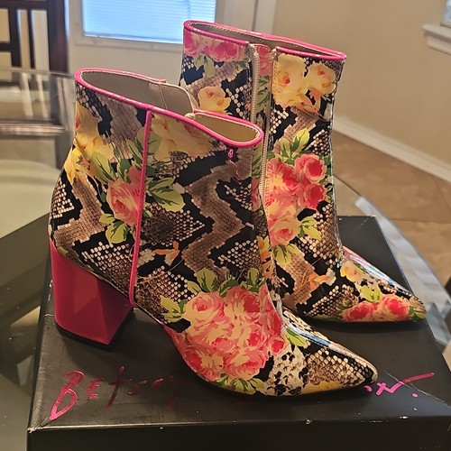 Betsey johnson cait - betsey,