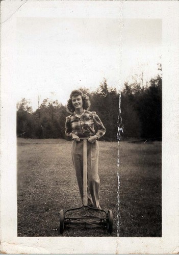 1940s photo full - photo, length