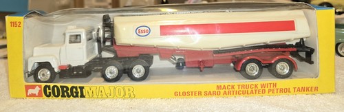 Corgi 1152 mack with truck - #,