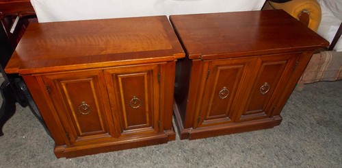Mid century mahogany end - mid,