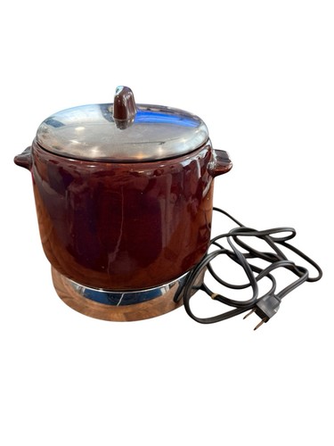 Vtg west bend bean - qt, pot