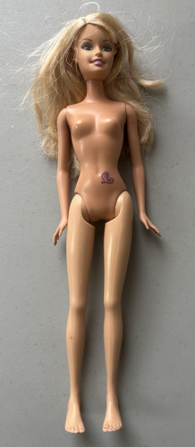 Beach fun barbie doll 2006 - doll,