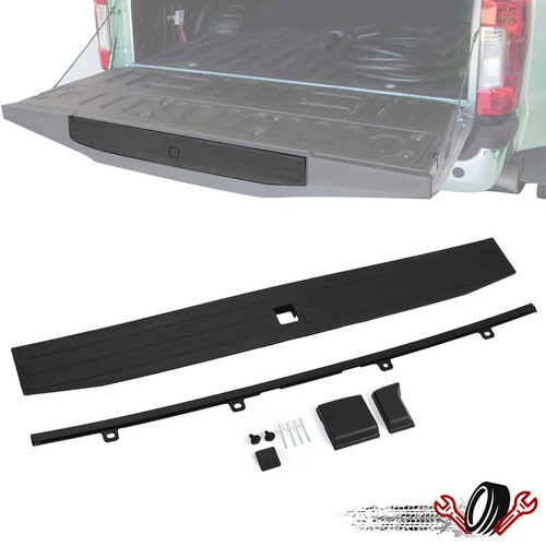 Tailgate molding flexible - molding, top