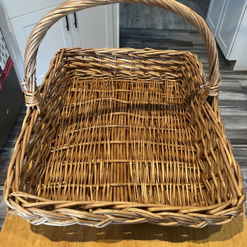 Woven wicker french country - wicker,