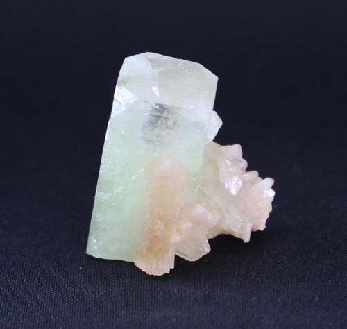 Green apophyllite stilbite - green,