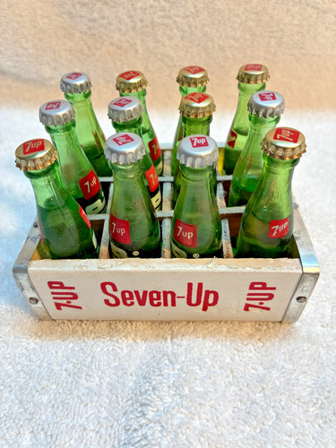 Vintage miniature wood - 7-up,