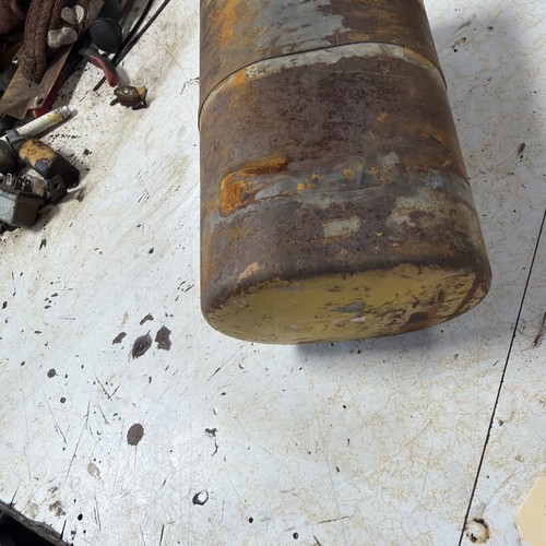Cub cadet gas tank - ih, 7hp