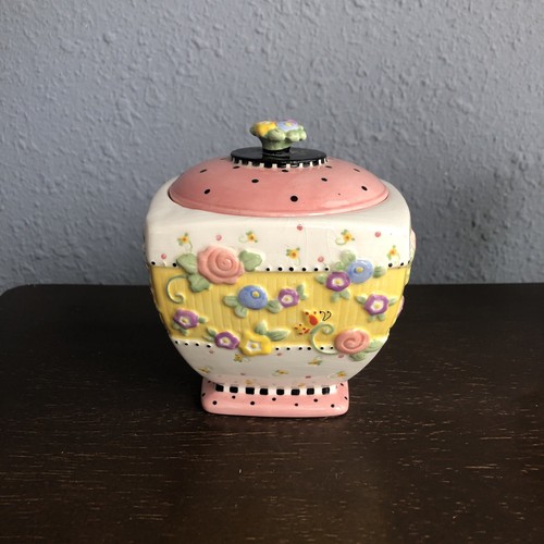 Mary engelbreit meadow - meadow, hostess