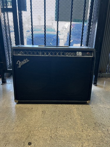 Fender frontman 212r - fender,