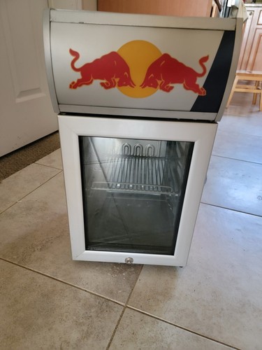 Red bull baby - red,