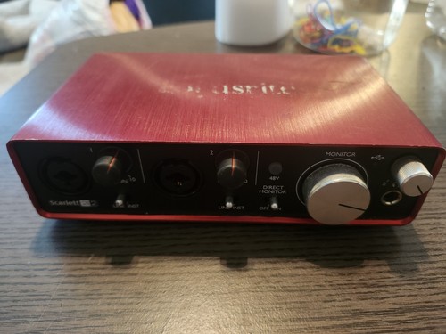 Focusrite scarlett 2i2 - scarlett,
