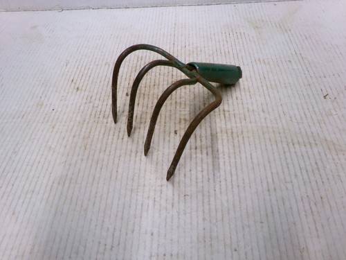 Tine prong head garden rake - tine,