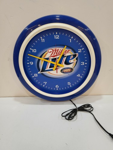 Large miller lite beer lighted - miller,
