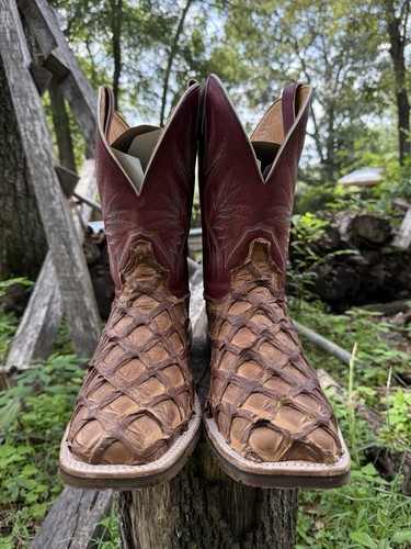 Tony lama boots - tony,