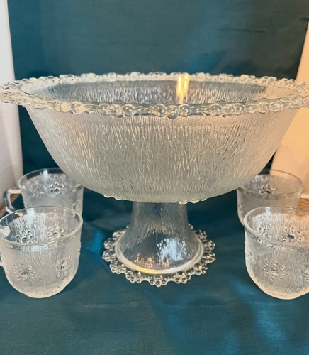 1970s white frosty footed - white,
