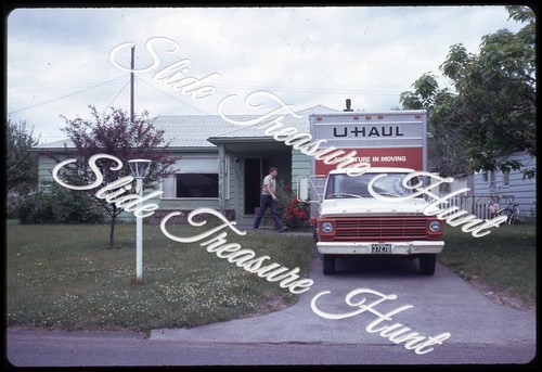 Uhaul moving truck - uhaul,