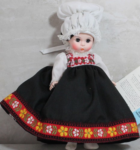 Madame alexander doll norway - madame,