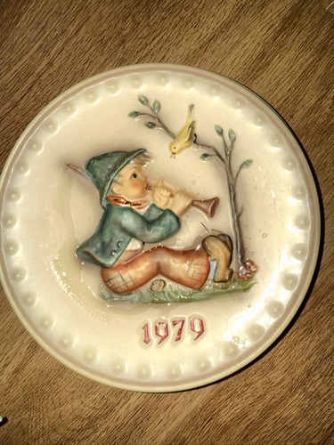 Hummel goebel 1979 plate - hummel,