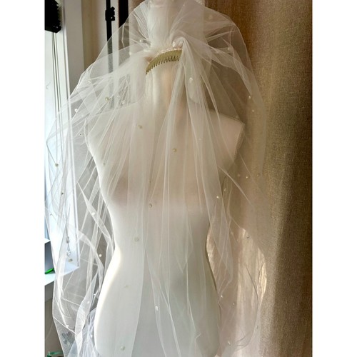 Vintage cathedral pearl veil - cathedral,