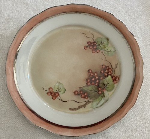 Vintage hand painted red berry - painted,
