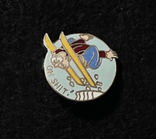Novelty skiing ski pin - sh!t,