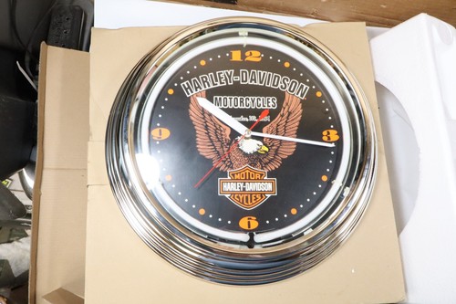 Harley davidson wall clock - 15",