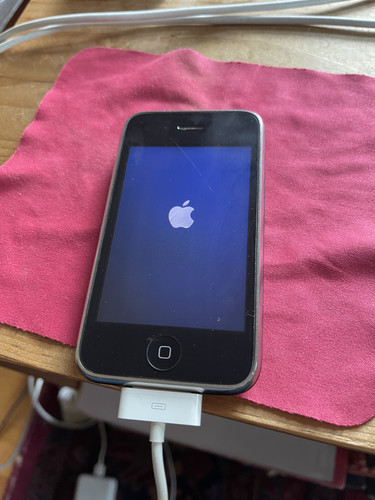 Apple iphone 16gb - 16gb, w/