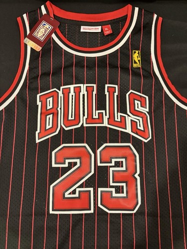 Michael jordan signed - michael, bulls