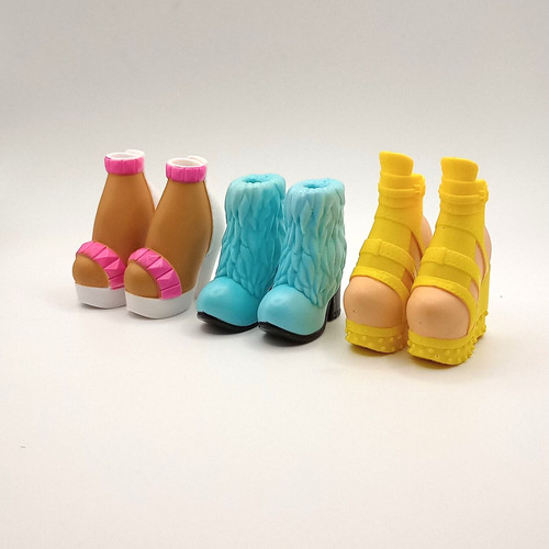 Bratz 2015 shoe lot pairs - shoe,