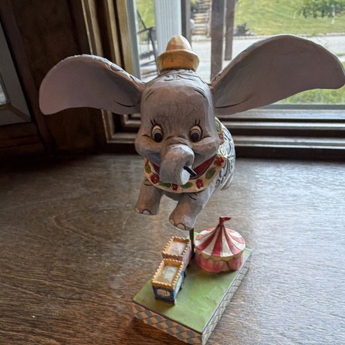 Walt disney showcase - walt,