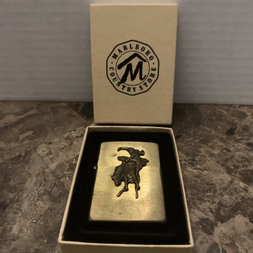 Vtg 1990s zippo marlboro - zippo,