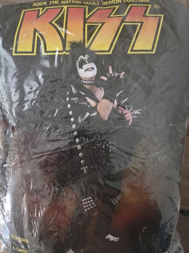 Kiss gene simmons demon - simmons,