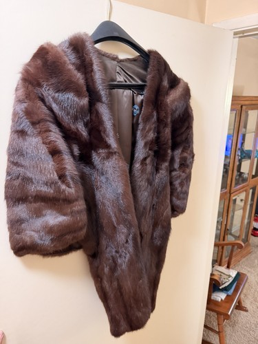 Elegant vintage brown mink fur - elegant,