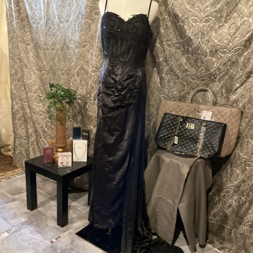 Black stunning prom dress - stunning,