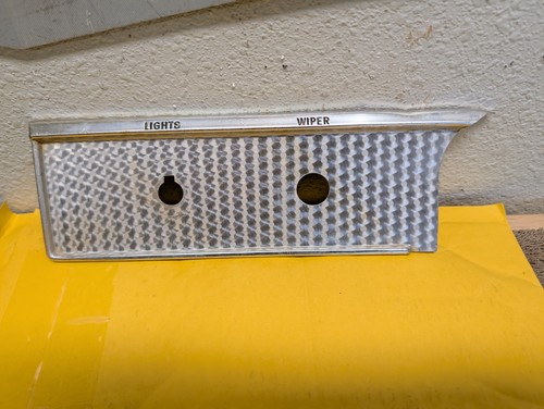 1963 impala dash trim panel - impala,