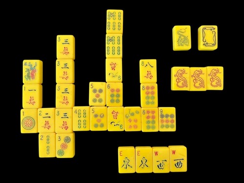 Vintage bakelite mahjong tiles - bakelite,