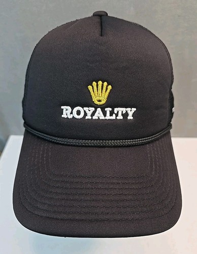 Royalty gold crown hat - , field