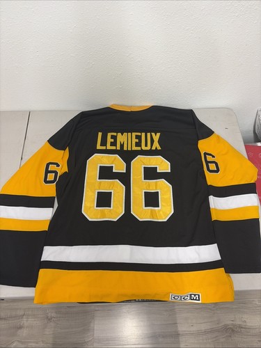 Ccm vintage hockey pittsburgh - vintage,