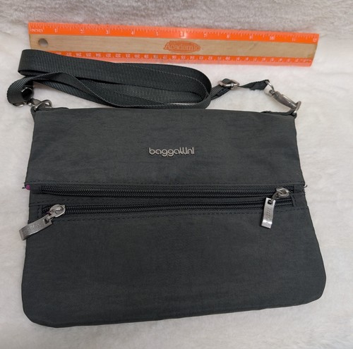 Baggalini grey crossbody purse - grey,