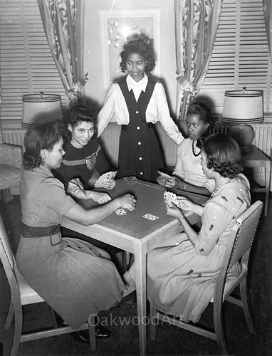1940s black women playing - black,
