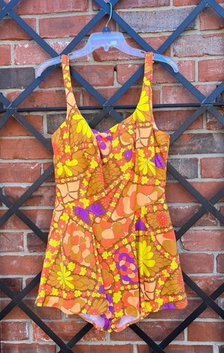 Groovy 1960 vintage - 1960’s,