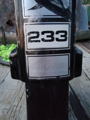 Mercruiser upper unit - upper,