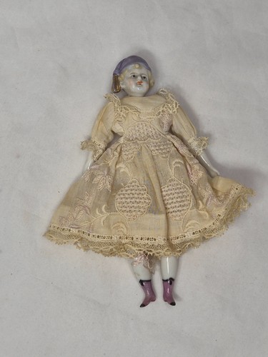 Antique china head - antique, 5.75"