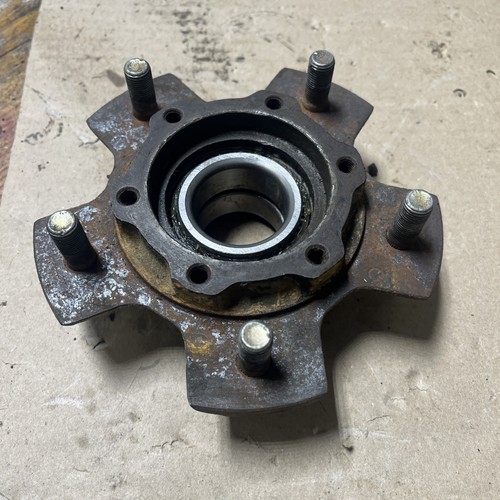 Geo tracker front wheel - 89-98,