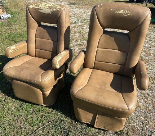 Villa power captains chairs - captains,